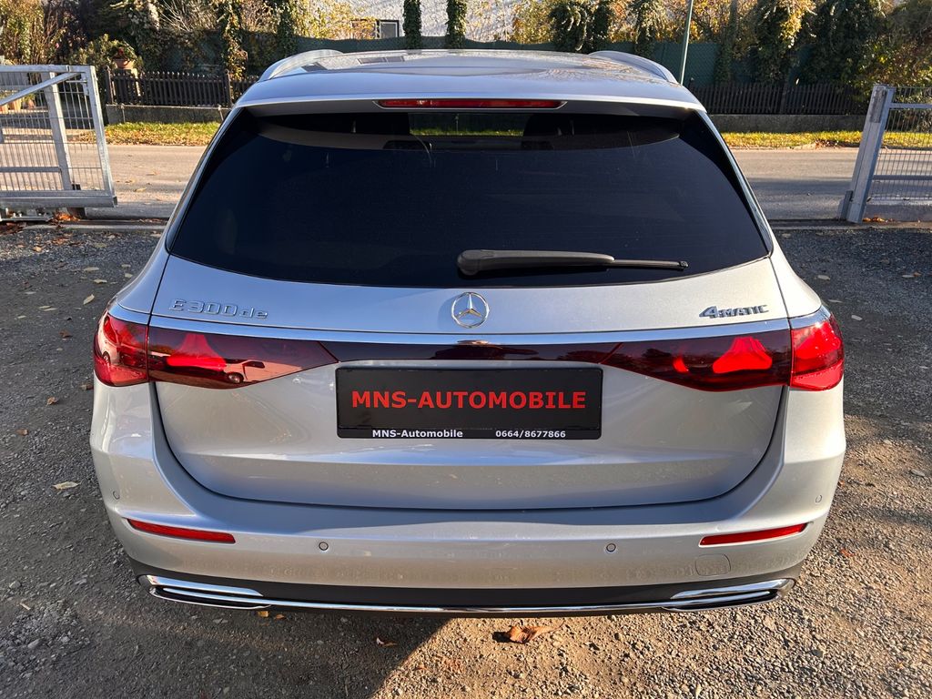 Mercedes-Benz E 300 2024