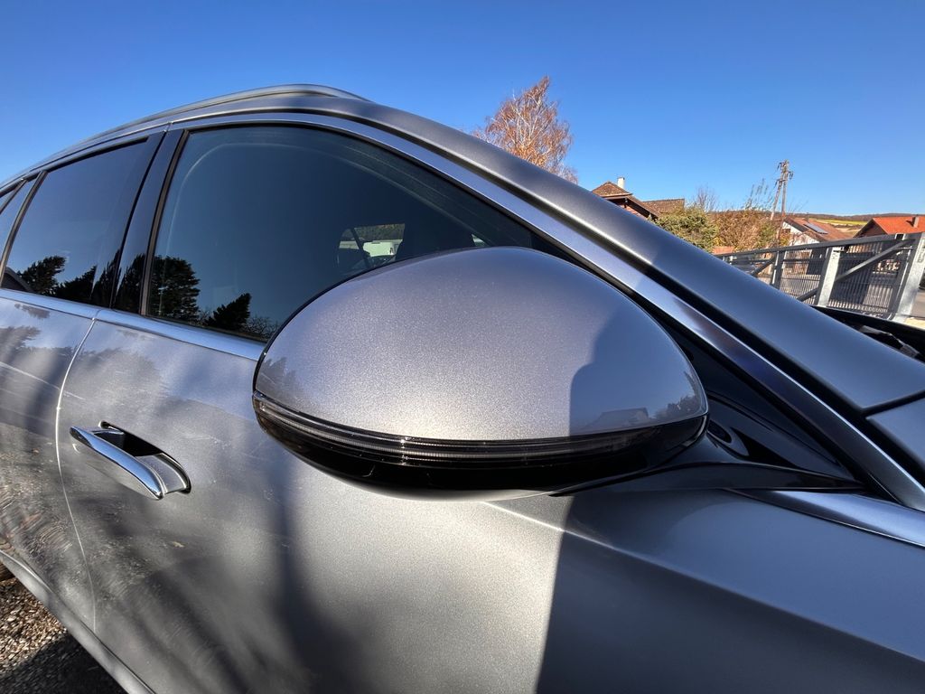 Mercedes-Benz E 300 2024