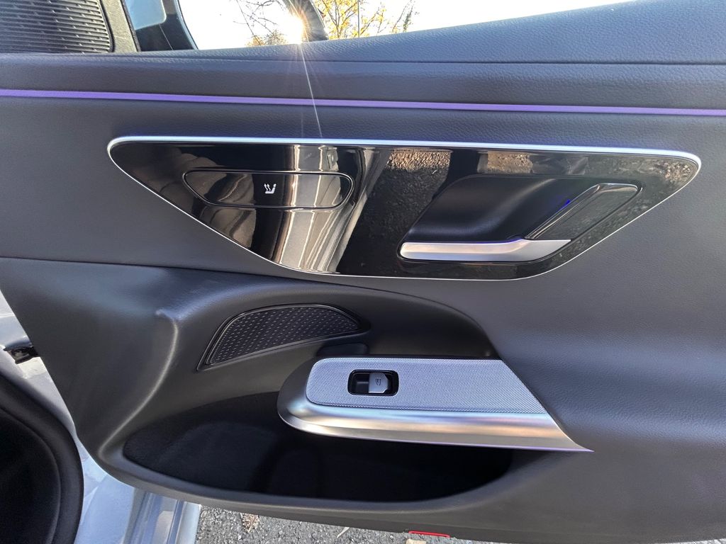 Mercedes-Benz E 300 2024