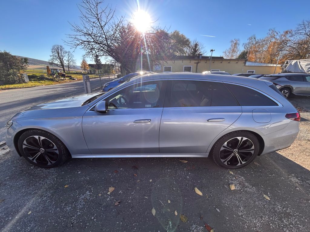Mercedes-Benz E 300 2024