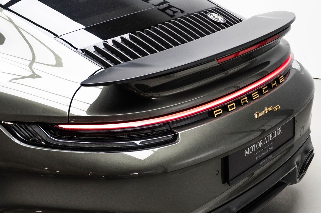 Porsche 992 2025