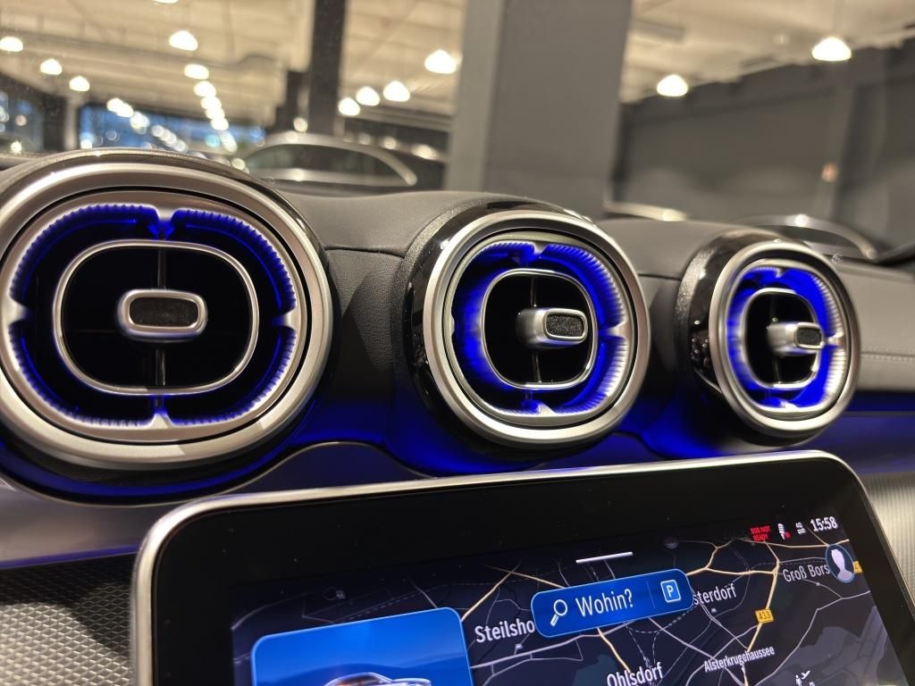 Mercedes-Benz C 300 2024