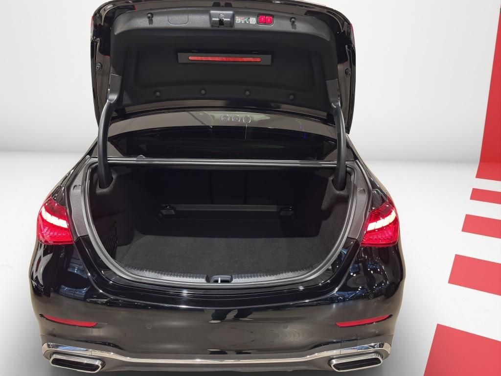 Mercedes-Benz C 300 2024