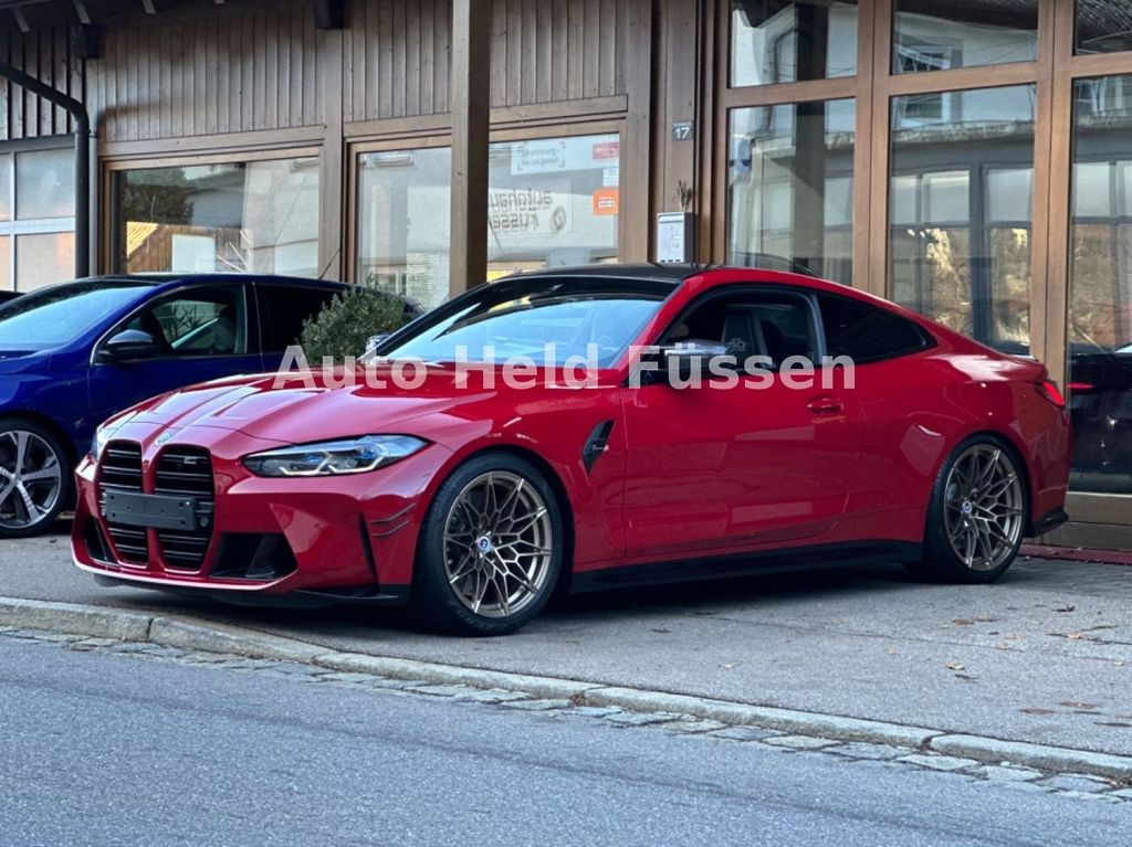 BMW M4 2023
