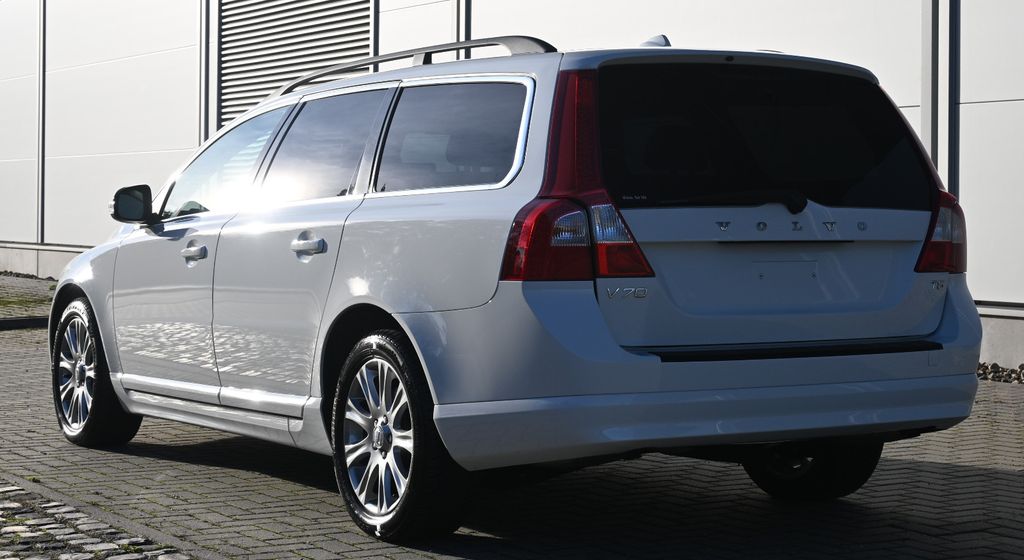 Volvo V70 2011