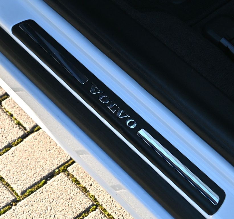Volvo V70 2011