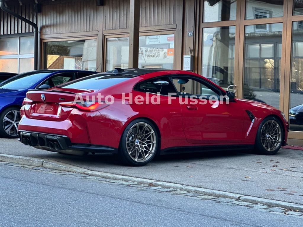 BMW M4 2023