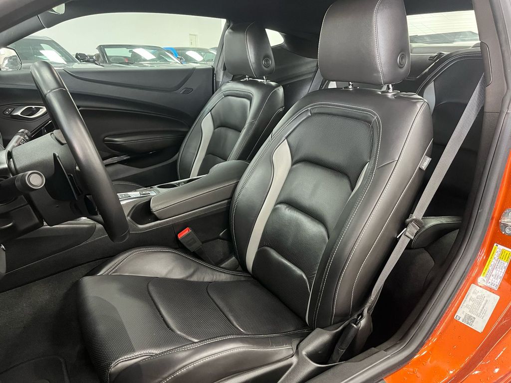 Chevrolet Camaro 2024