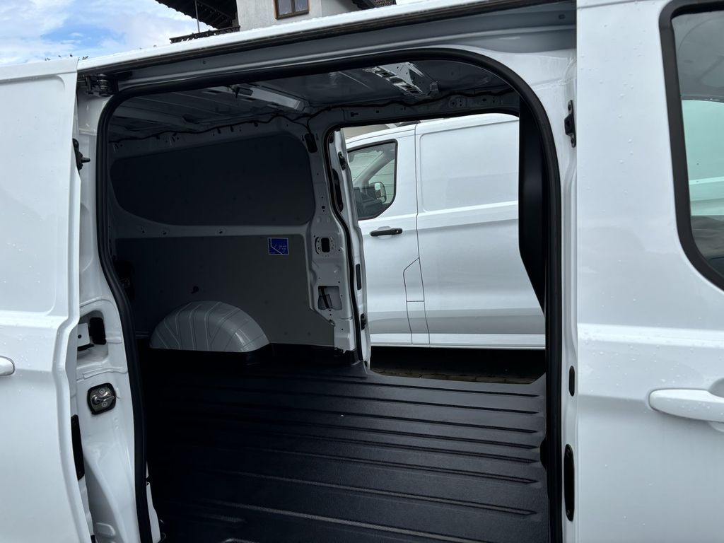 Ford Transit Custom 2025