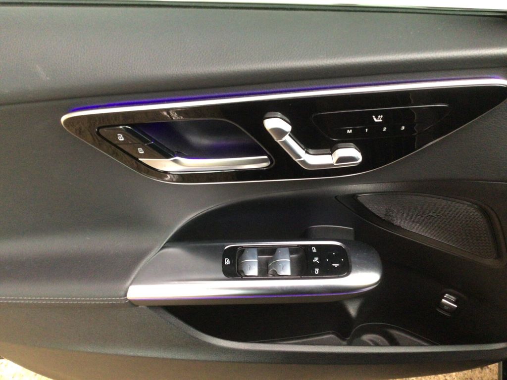 Mercedes-Benz C 200 2024