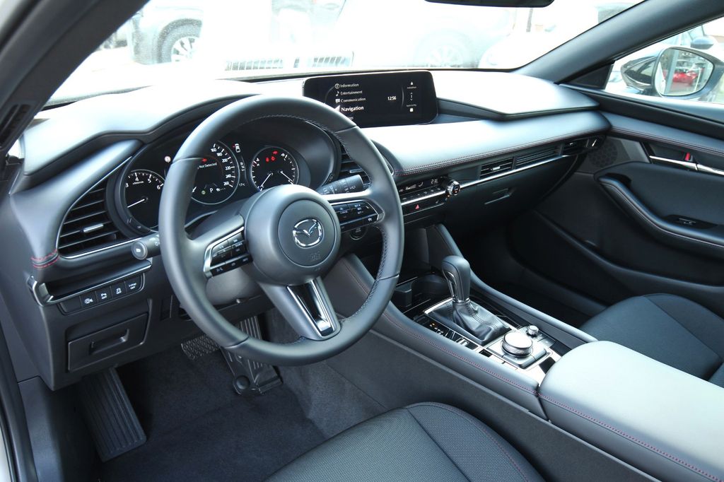 Mazda 3 2025