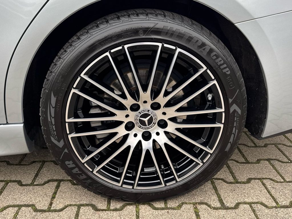 Mercedes-Benz C 220 2022