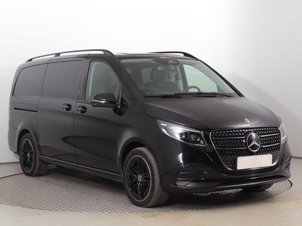 Mercedes-Benz V 300 2024