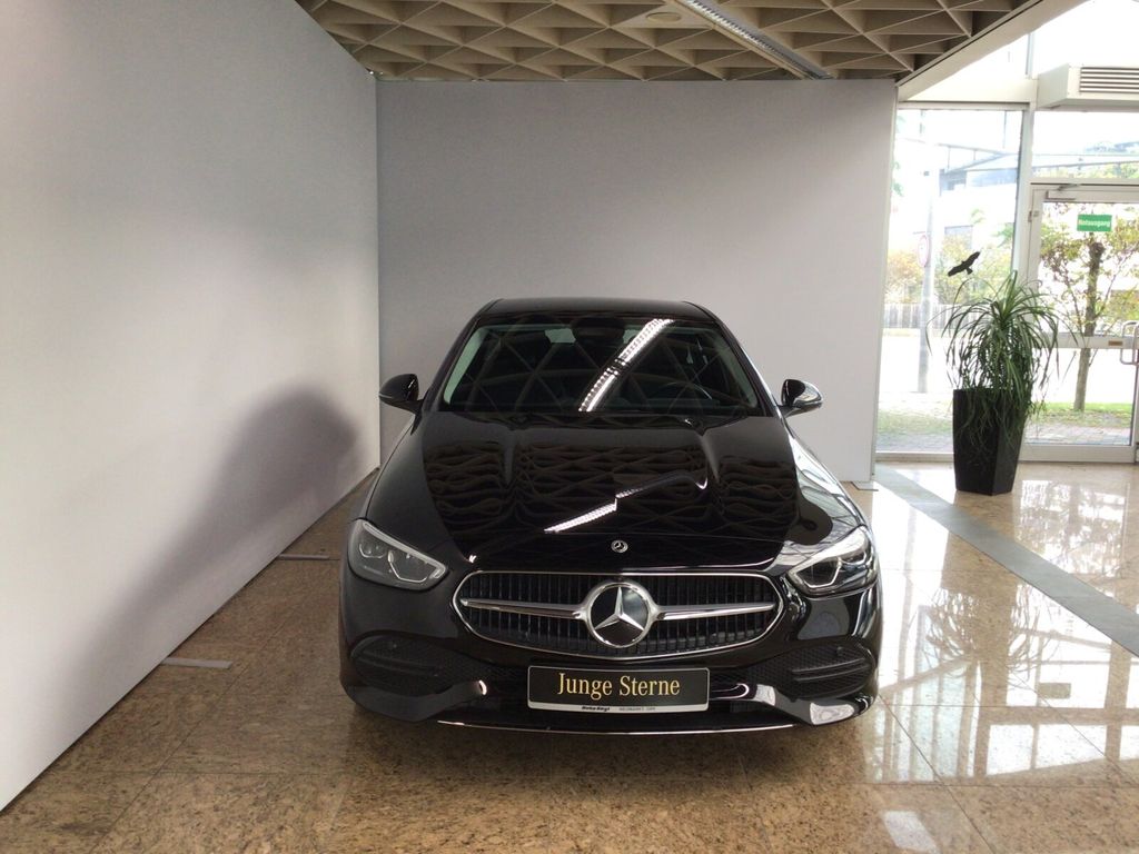 Mercedes-Benz C 200 2024