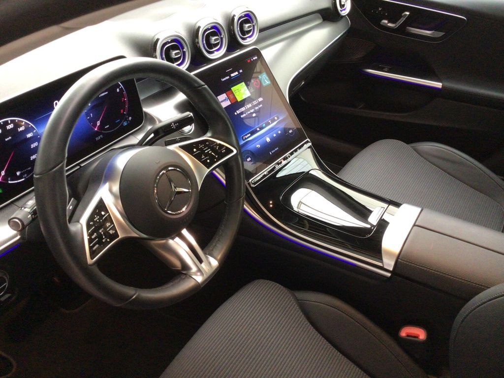 Mercedes-Benz C 200 2024
