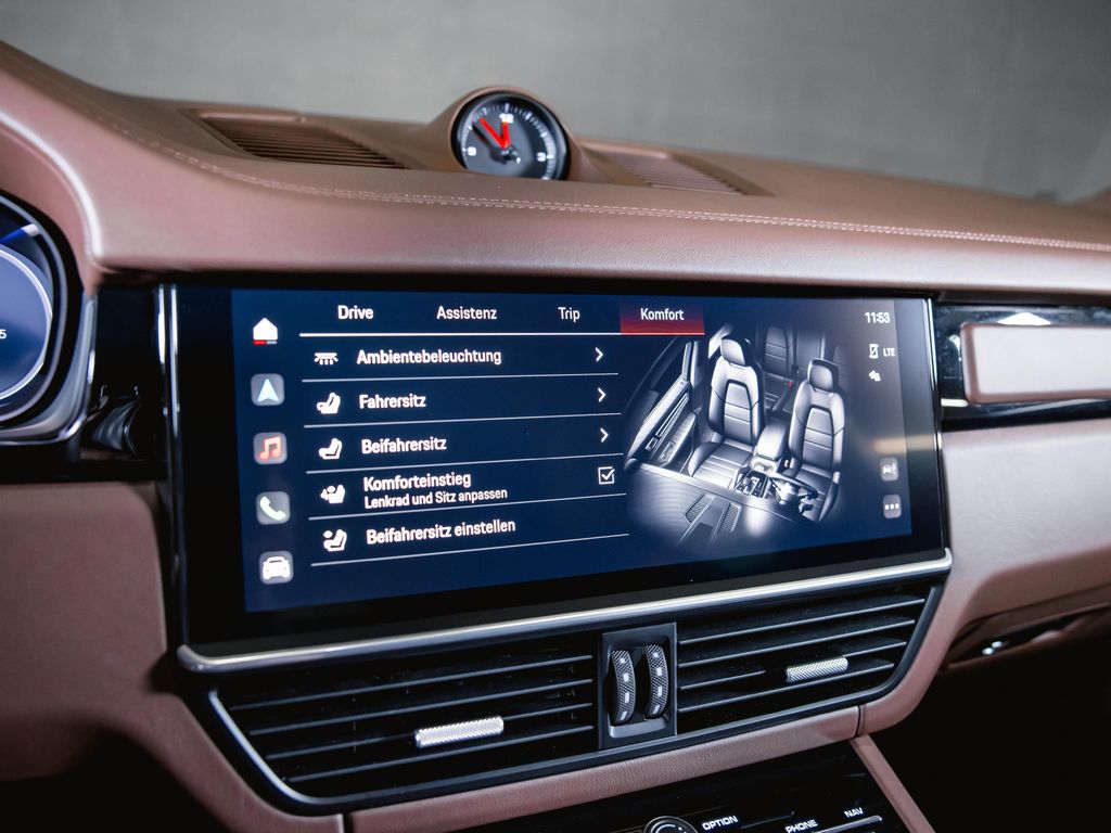 Porsche Cayenne 2023