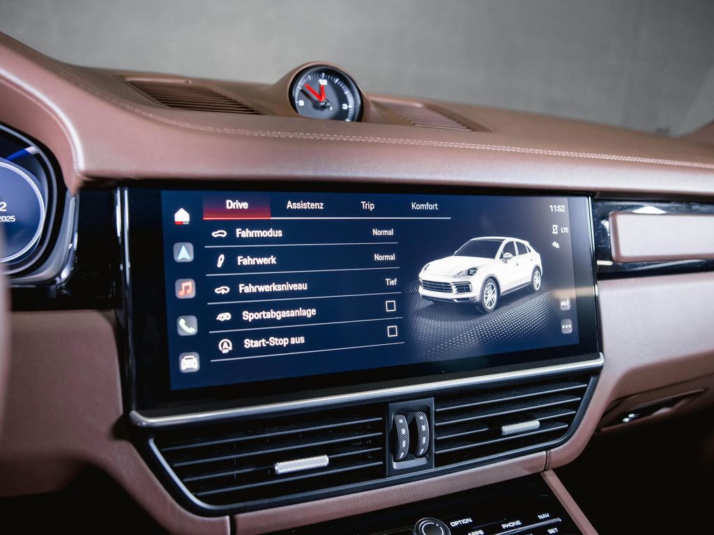 Porsche Cayenne 2023