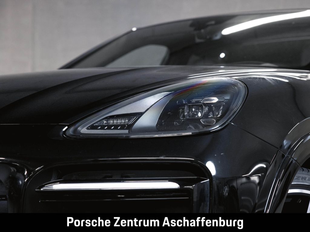 Porsche Cayenne 2023