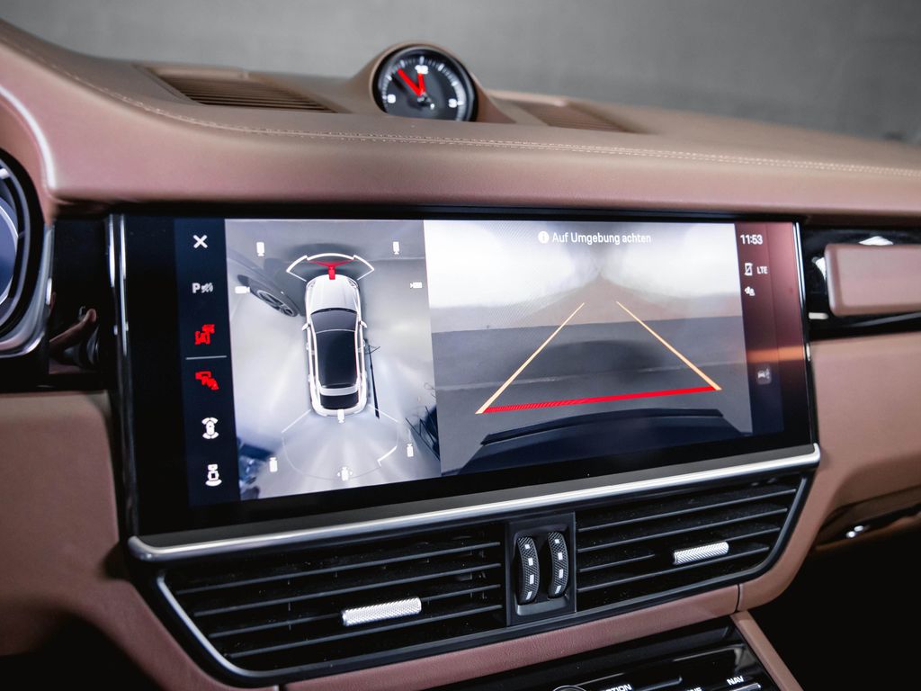 Porsche Cayenne 2023