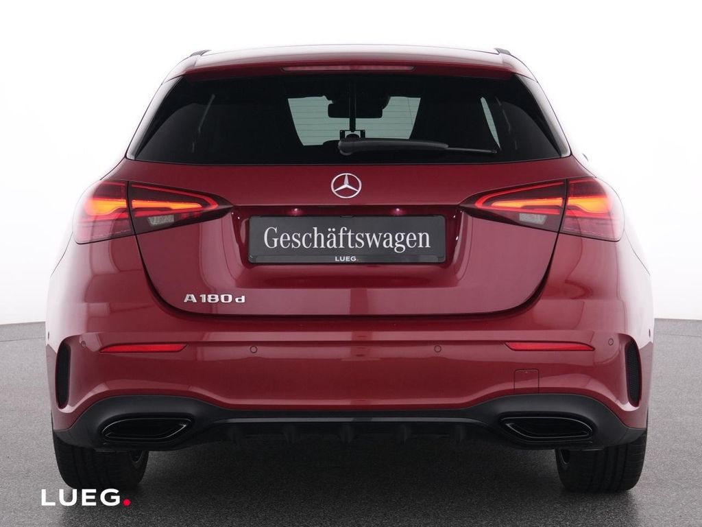 Mercedes-Benz A 180 2025