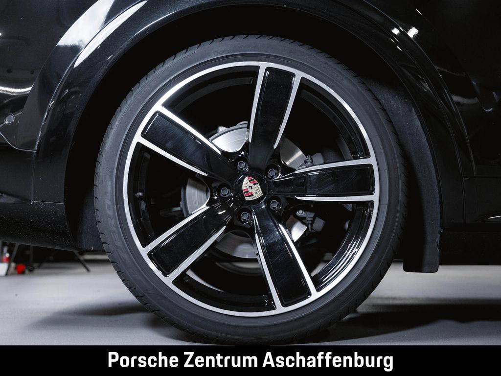 Porsche Cayenne 2023