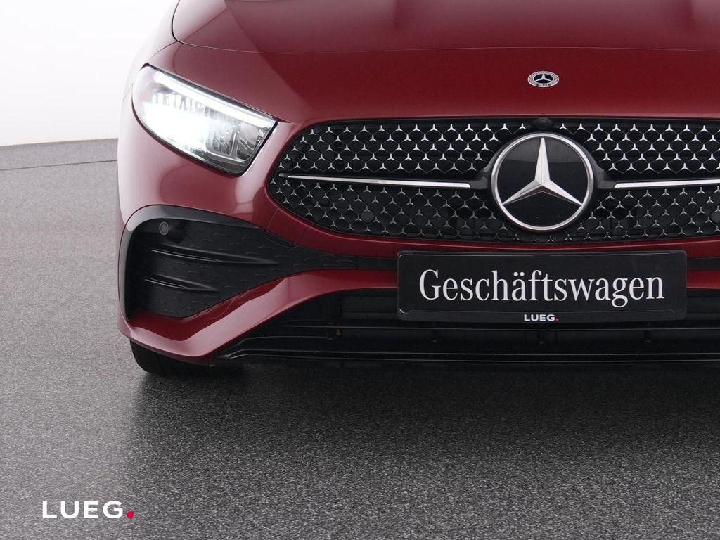 Mercedes-Benz A 180 2025