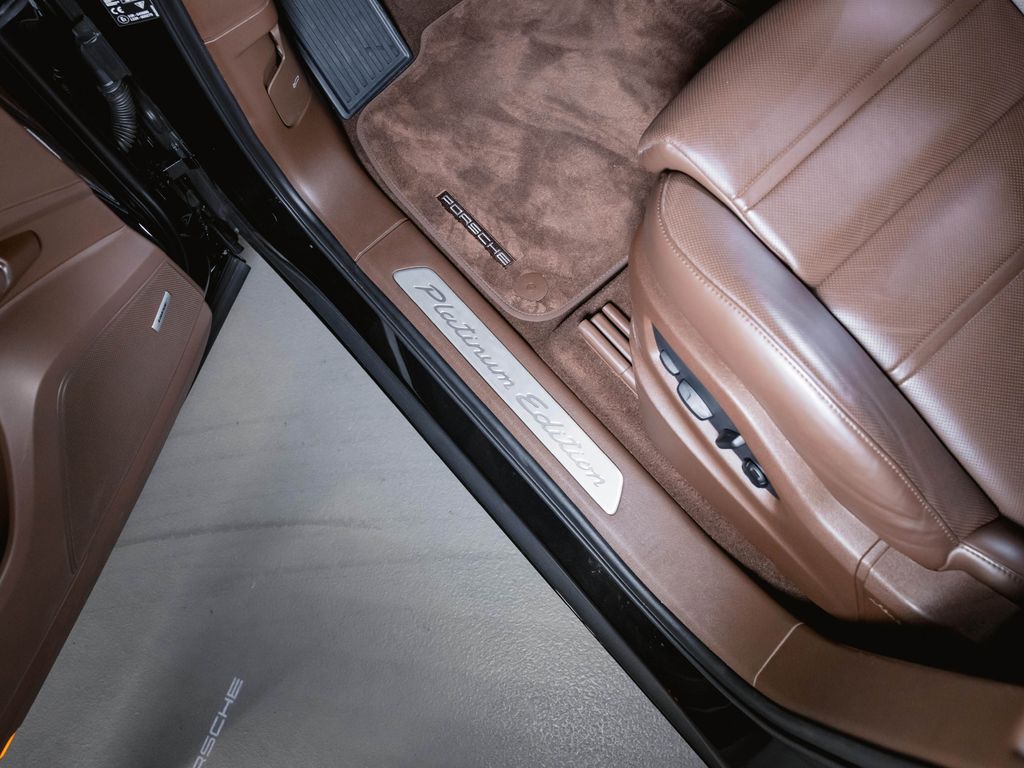 Porsche Cayenne 2023