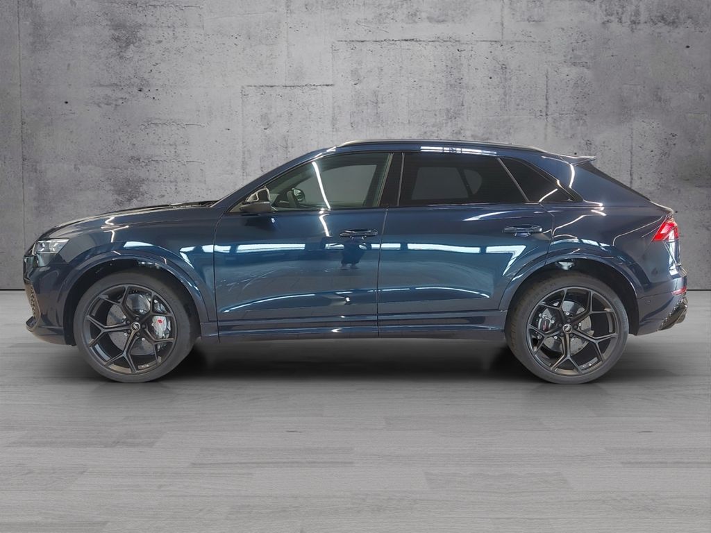 Audi RSQ8 2025