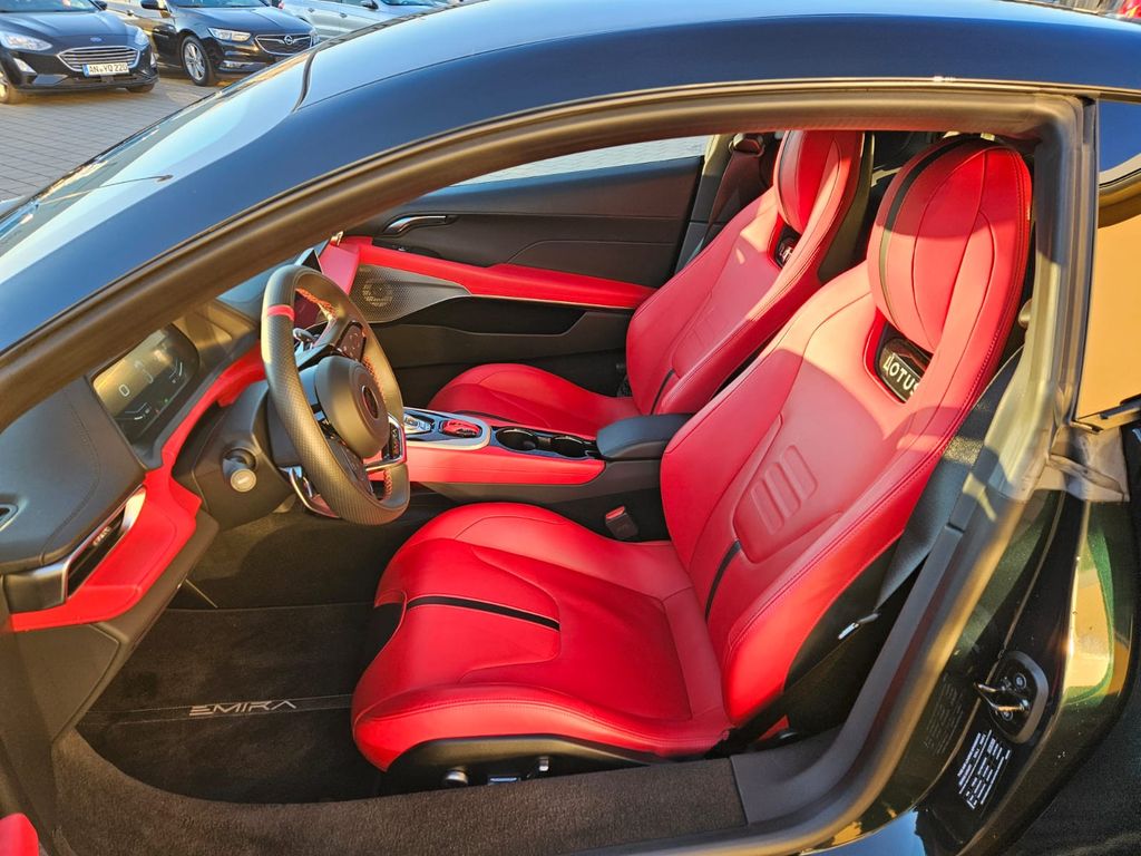 Lotus Emira 2023