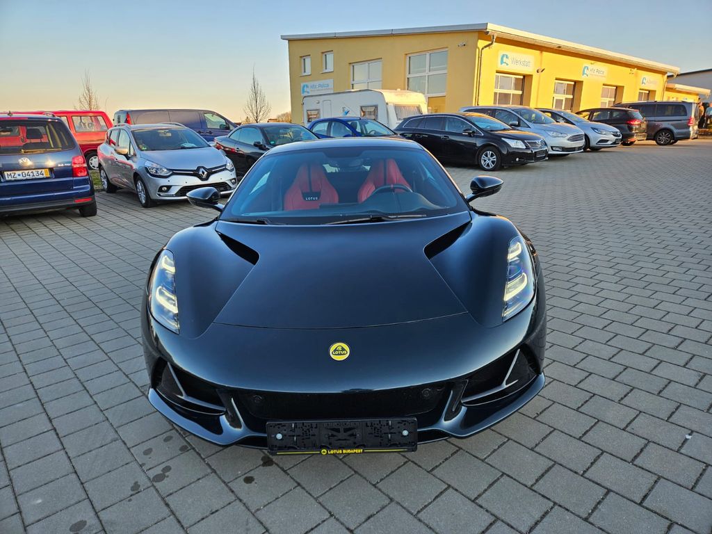 Lotus Emira 2023