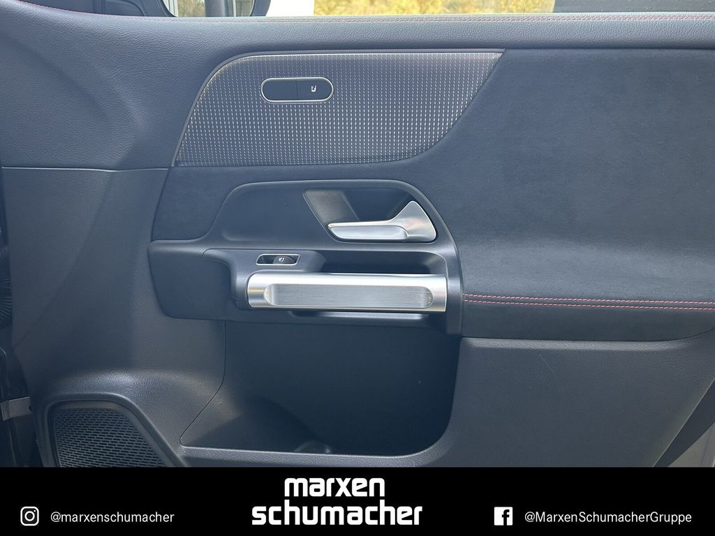 Mercedes-Benz EQB 2023