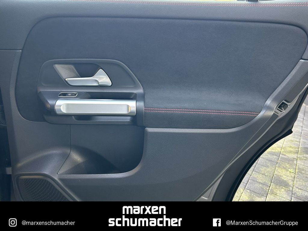 Mercedes-Benz EQB 2023