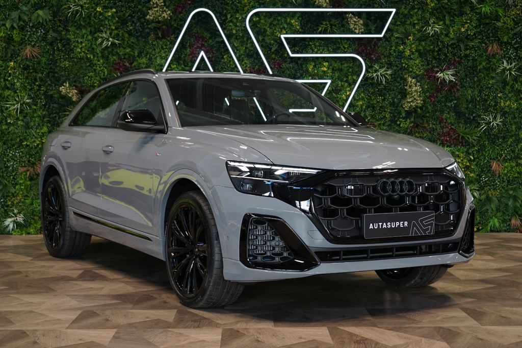 Audi Q8 2025