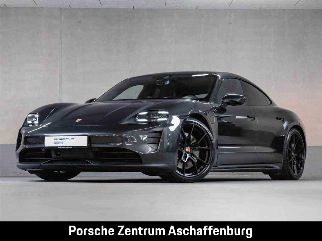 Porsche Taycan 2023
