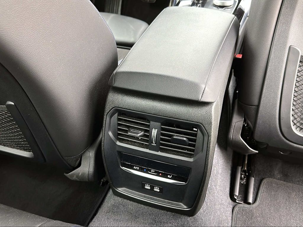 BMW 220 2022