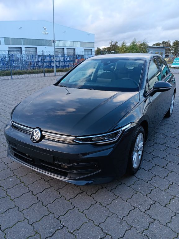 Volkswagen Golf 2025
