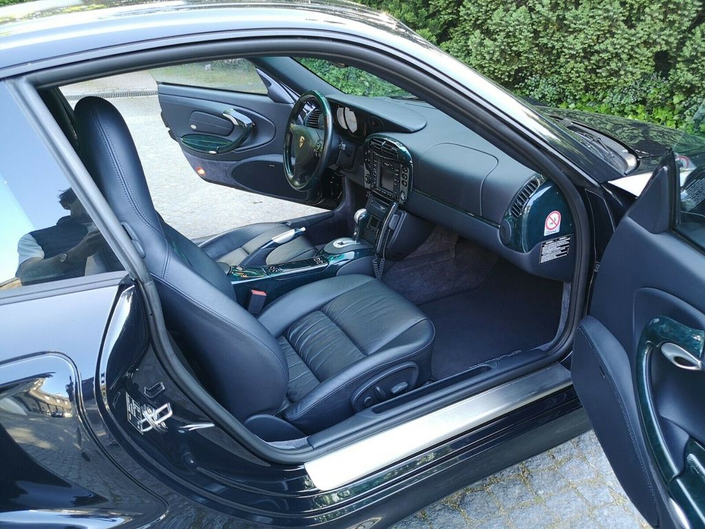 Porsche 996 2001