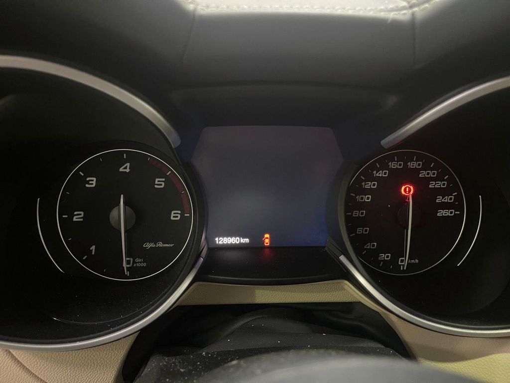 Alfa Romeo Stelvio 2020