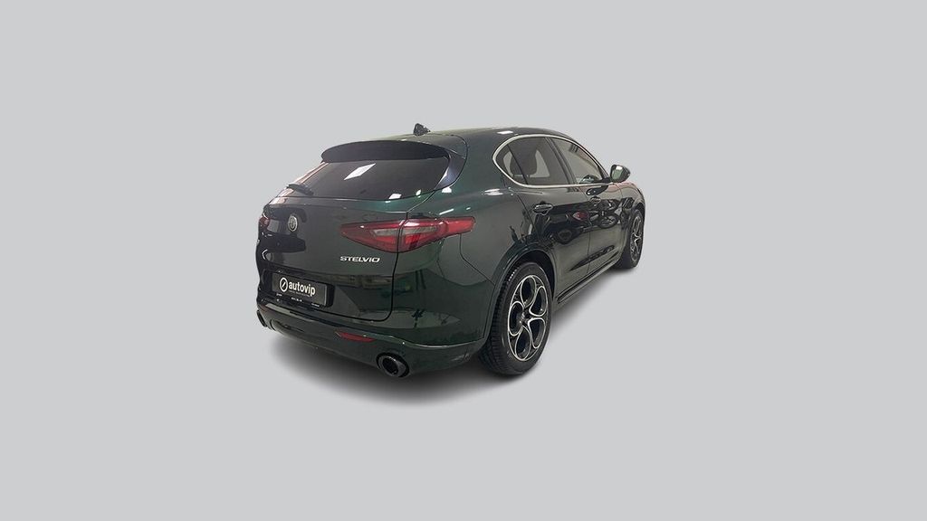 Alfa Romeo Stelvio 2020