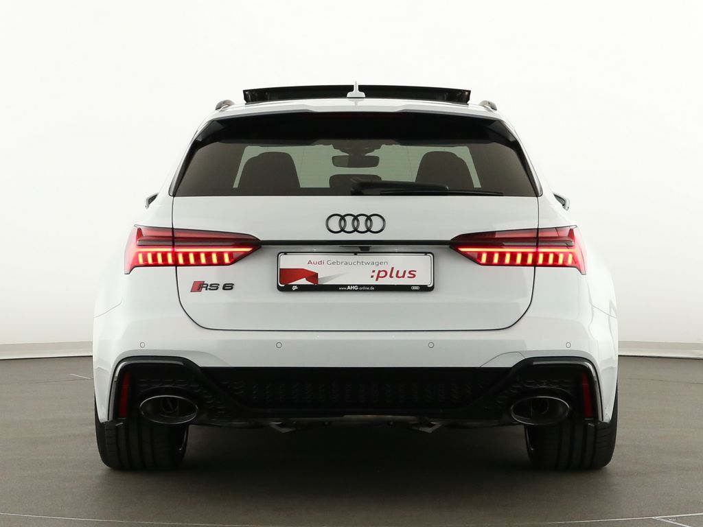 Audi RS6 2024