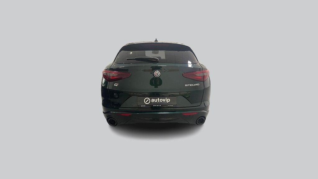 Alfa Romeo Stelvio 2020