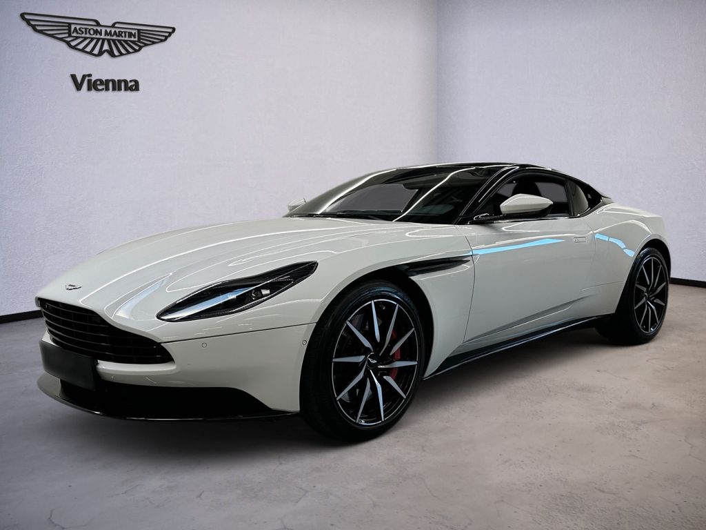 Aston Martin DB11 2019