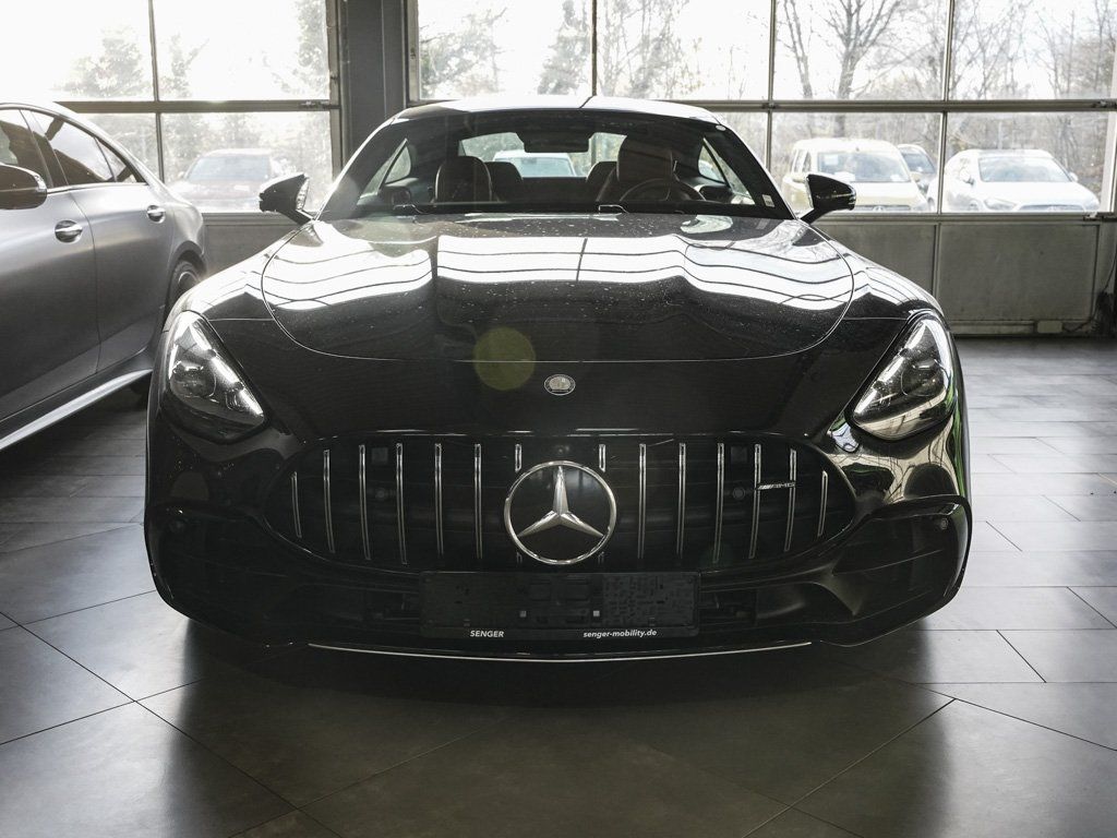 Mercedes-Benz AMG GT 2025