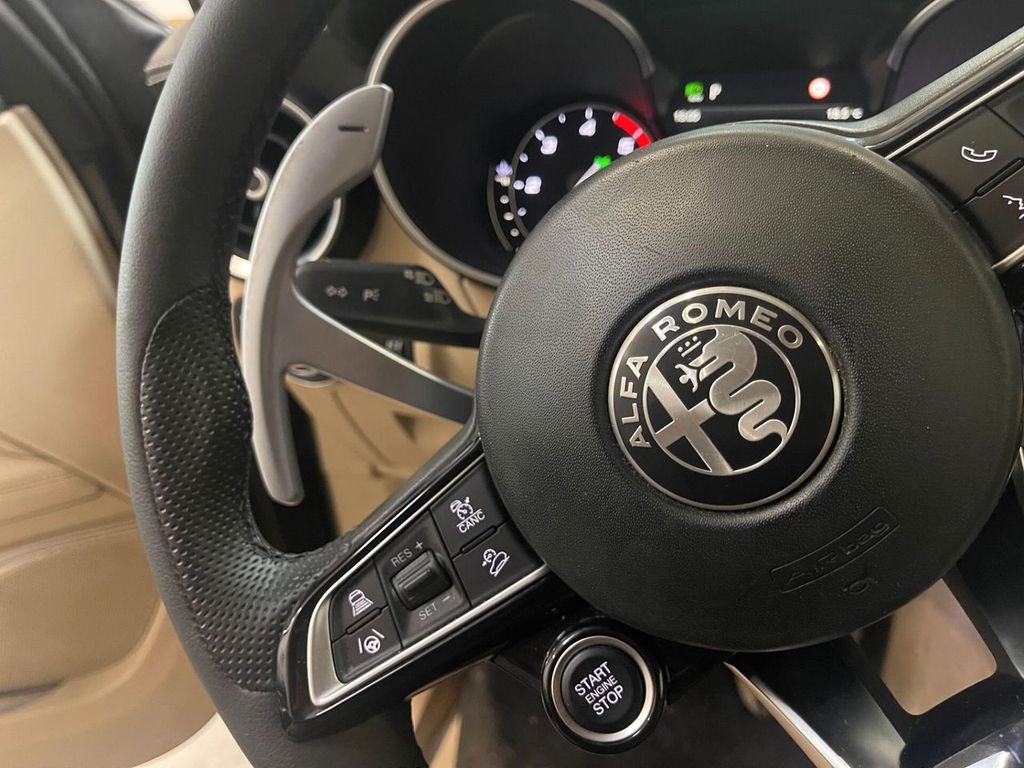 Alfa Romeo Stelvio 2020