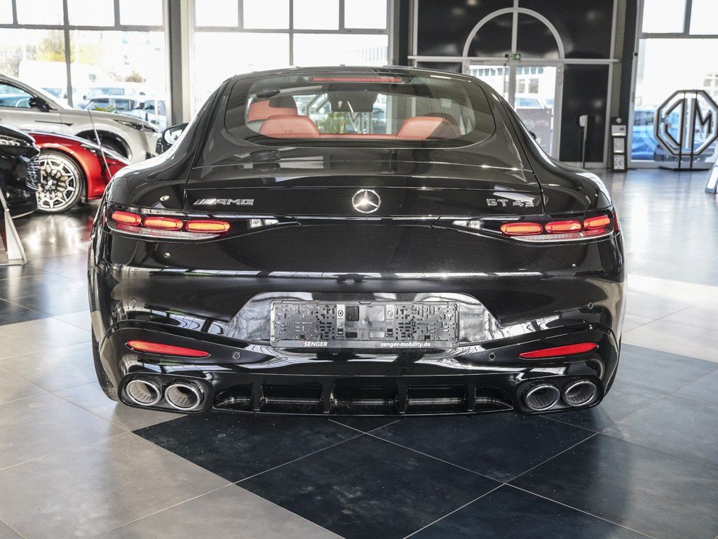 Mercedes-Benz AMG GT 2025