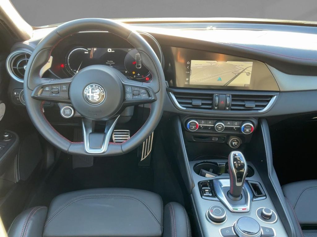 Alfa Romeo Giulia 2023