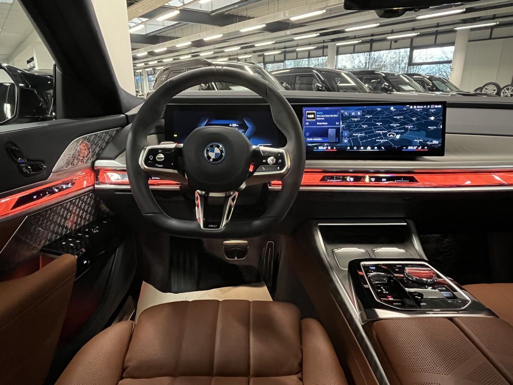 BMW i7 2024
