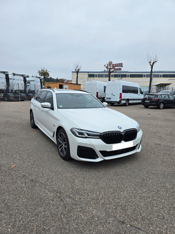 BMW 530 2022