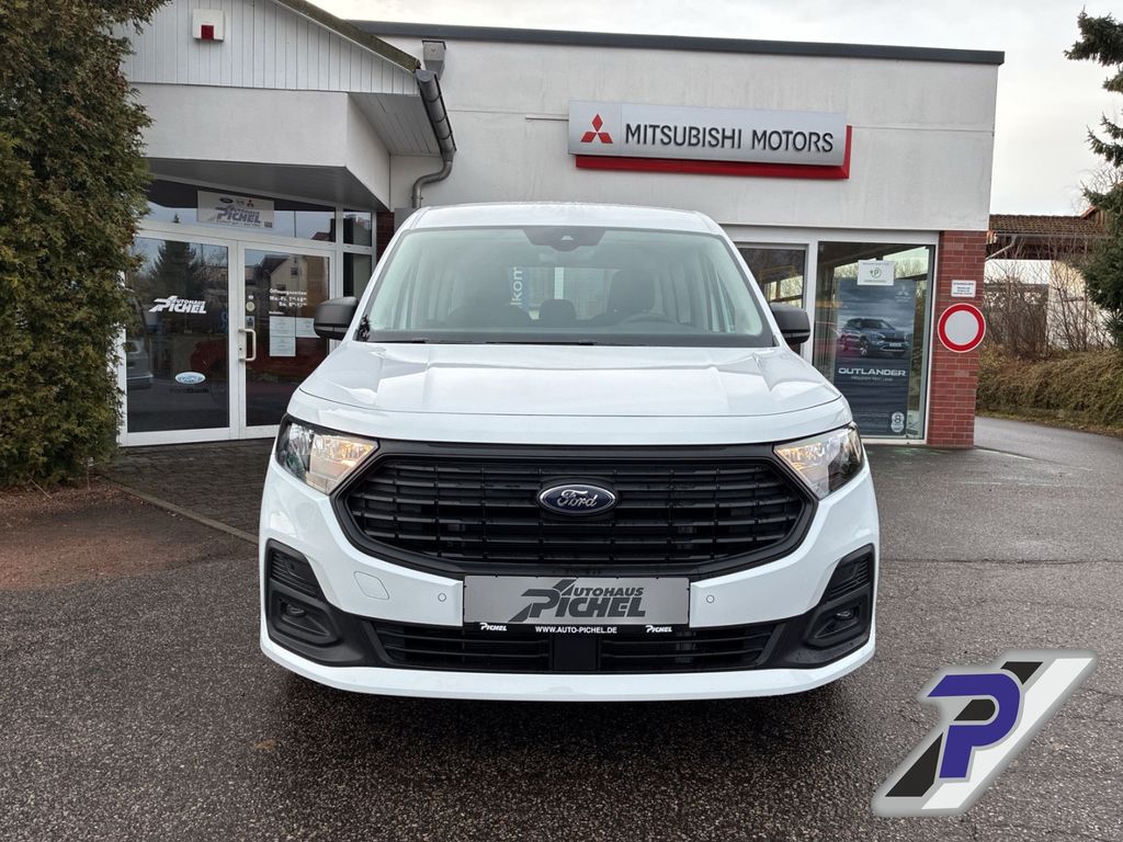 Ford Tourneo Connect 2025