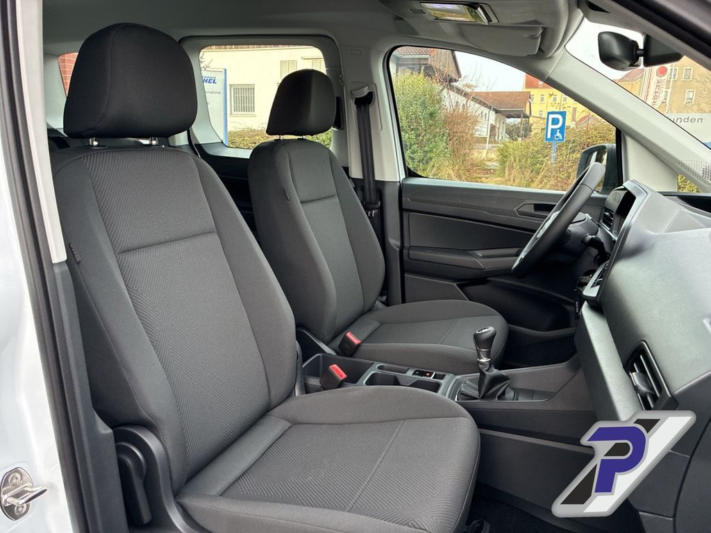 Ford Tourneo Connect 2025